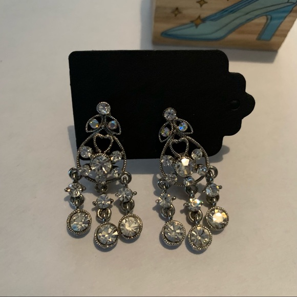 Vintage Sparkly Statement Silver Drop Earrings - Picture 5 of 11